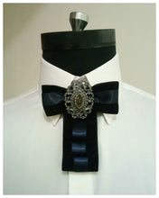 Load image into Gallery viewer, Black and Vintage Diamond TieBow
