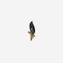 Load image into Gallery viewer, Black Gold Leaf Broach
