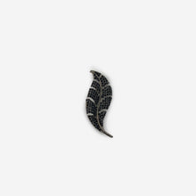 Load image into Gallery viewer, Black Leaf Broach
